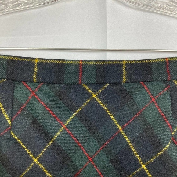 L.L. Bean Skirt Womens Sz 8 Green Tartan Plaid Wool A-Line Lined Back‎ Zip - Picture 3 of 9